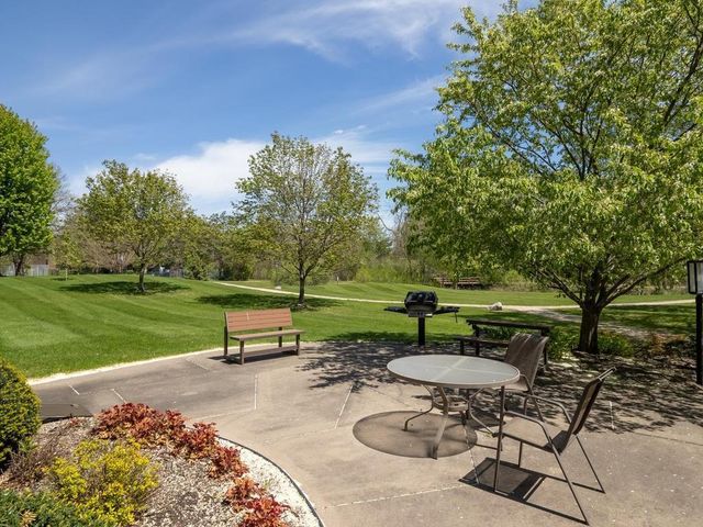 9700 Portland Avenue S 331, Bloomington, MN 55420