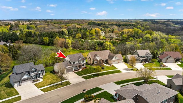 2074 Shannon Oaks Boulevard NE, Rochester, MN 55906