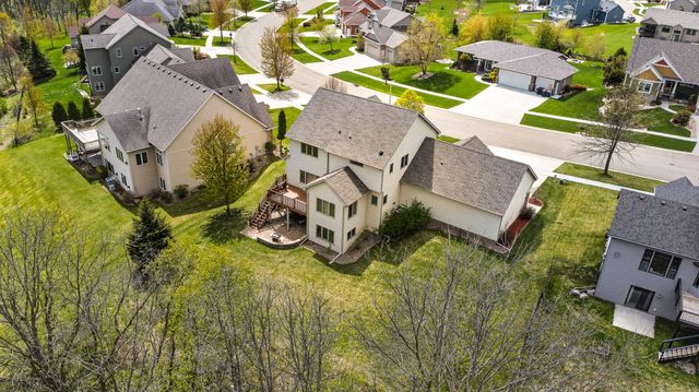 2074 Shannon Oaks Boulevard NE, Rochester, MN 55906