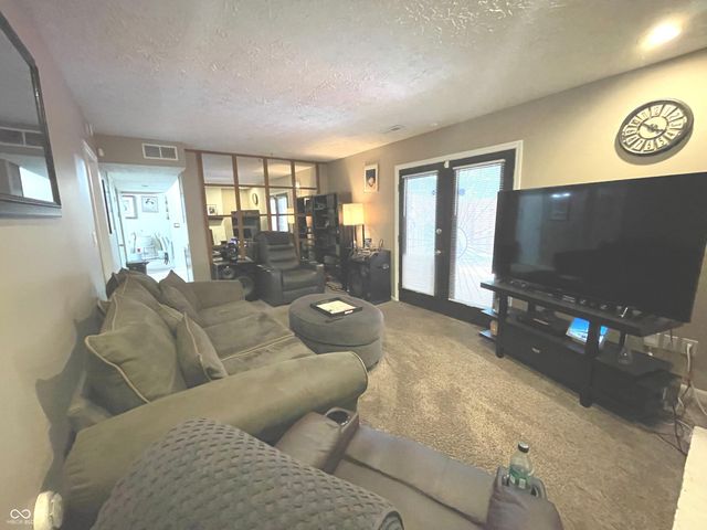 5514 Freedom Court, Indianapolis, IN 46254