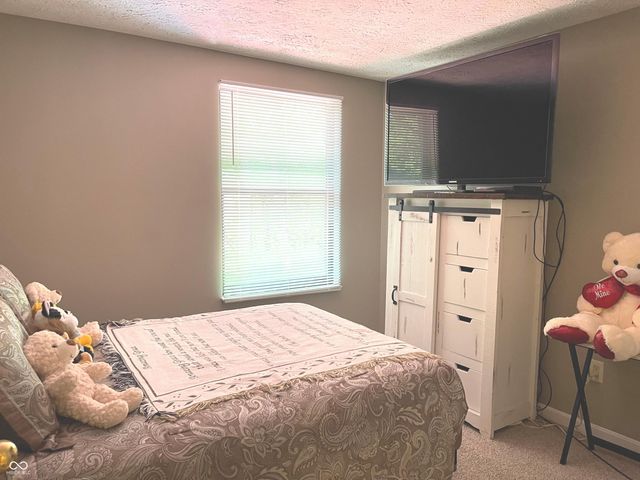5514 Freedom Court, Indianapolis, IN 46254