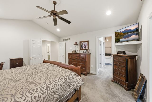 2988 NW 75th Place, Ankeny, IA 50023