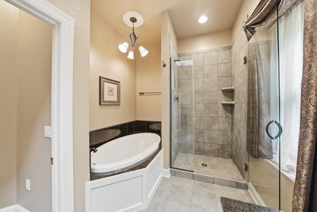 2988 NW 75th Place, Ankeny, IA 50023