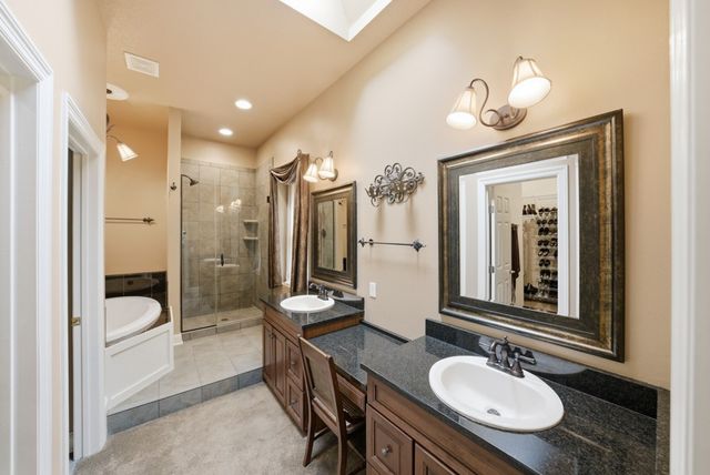 2988 NW 75th Place, Ankeny, IA 50023