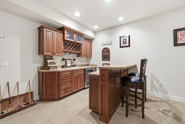 2988 NW 75th Place, Ankeny, IA 50023