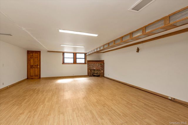 6204 Ellwell Crescent, Rego Park, NY 11374