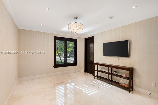 7740 SW 79th Ct, Miami, FL 33143