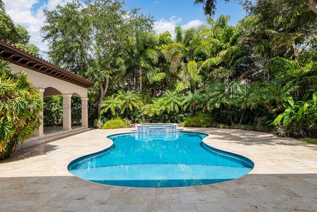 7740 SW 79th Ct, Miami, FL 33143