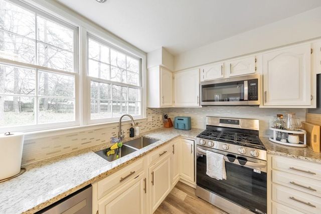 2160 Whitehall Drive NE, Marietta, GA 30066