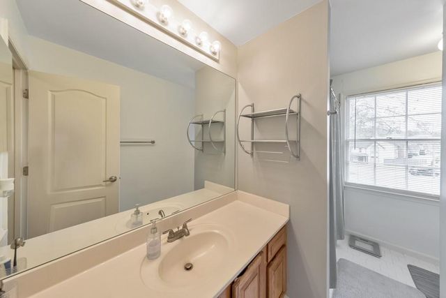 2160 Whitehall Drive NE, Marietta, GA 30066