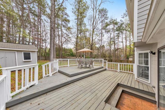 2160 Whitehall Drive NE, Marietta, GA 30066