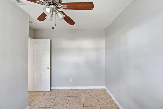 3100 SW 33rd Avenue, West Park, FL 33023