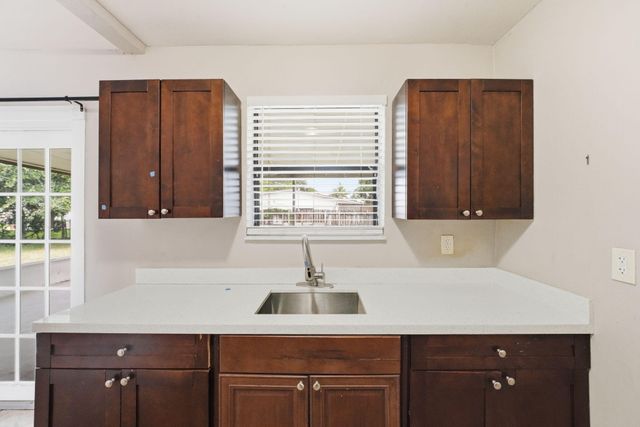 3100 SW 33rd Avenue, West Park, FL 33023