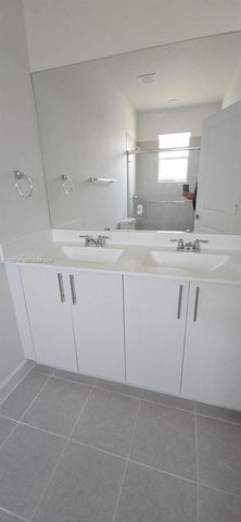 1162 SE 1 Terrace, Florida City, FL 33034