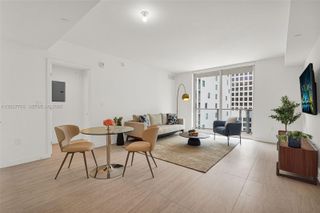 77 SE 5th Street 3714, Miami, FL 33131