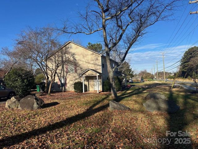 4653 Perkins Road, Charlotte, NC 28269