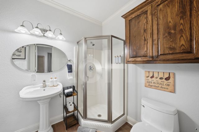 19022 Tennis Court Drive, Kemp, TX 75143