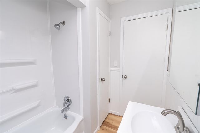1060 Green Street, Muskegon, MI 49442
