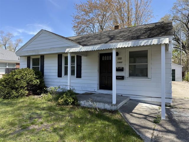 1060 Green Street, Muskegon, MI 49442