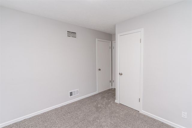 1060 Green Street, Muskegon, MI 49442