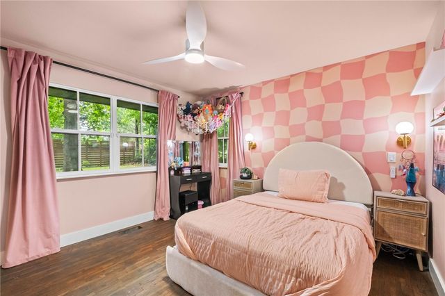 1286 S Curtis Avenue, Pea Ridge, AR 72751