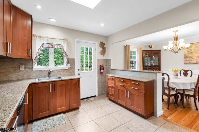 946 Country Club Rd, Bridgewater Twp., NJ 08807