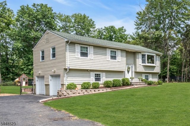 946 Country Club Rd, Bridgewater Twp., NJ 08807