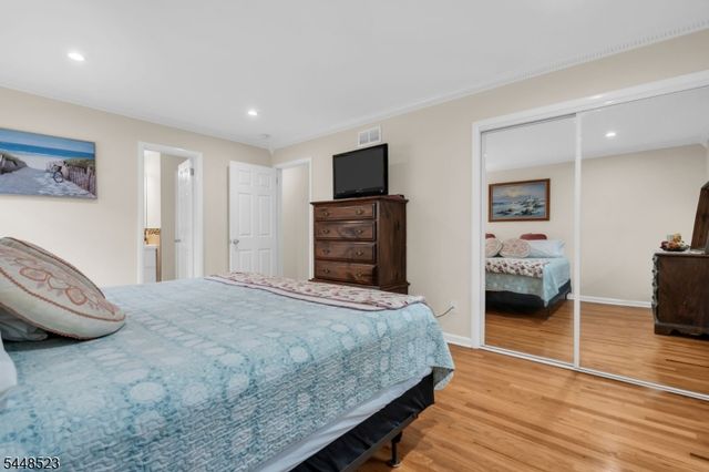 946 Country Club Rd, Bridgewater Twp., NJ 08807
