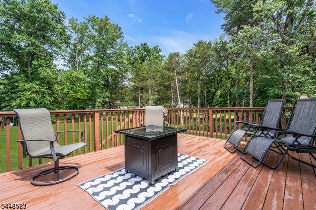 946 Country Club Rd, Bridgewater Twp., NJ 08807