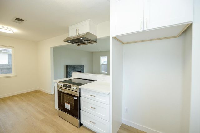 408 Ryan Ave, Modesto, CA 95350