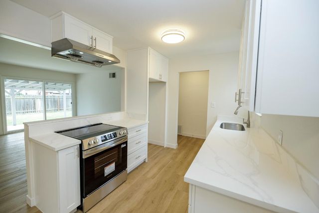 408 Ryan Ave, Modesto, CA 95350