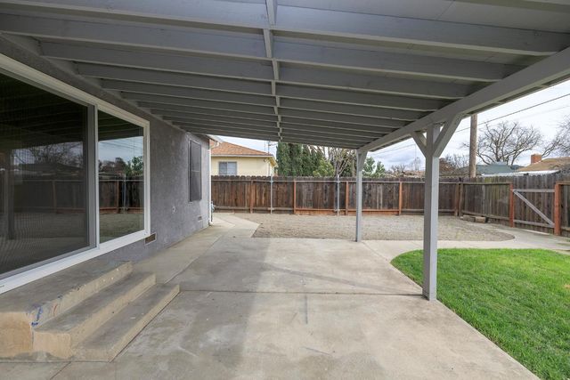 408 Ryan Ave, Modesto, CA 95350