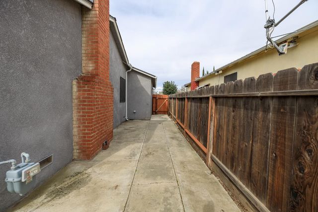 408 Ryan Ave, Modesto, CA 95350