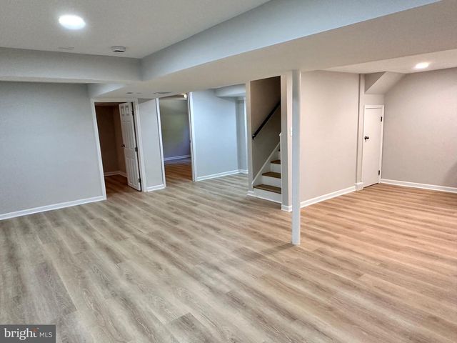 322 N GORDON ST, Alexandria, VA 22304