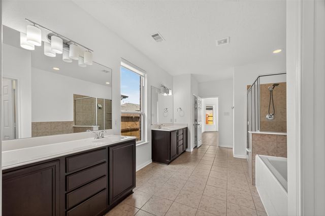 13019 Foxwood Creek Lane, Houston, TX 77044