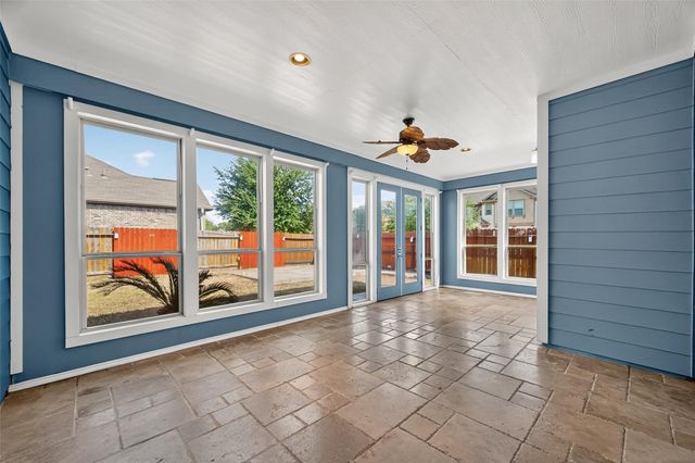 13019 Foxwood Creek Lane, Houston, TX 77044