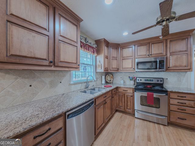 4010 Bay Creek Church Road, Loganville, GA 30052