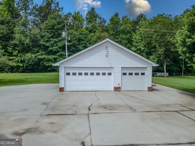 4010 Bay Creek Church Road, Loganville, GA 30052
