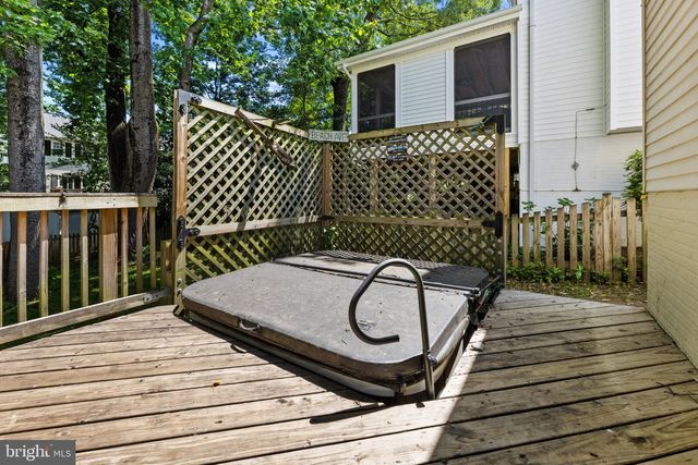 10142 MARSHALL POND RD, Burke, VA 22015