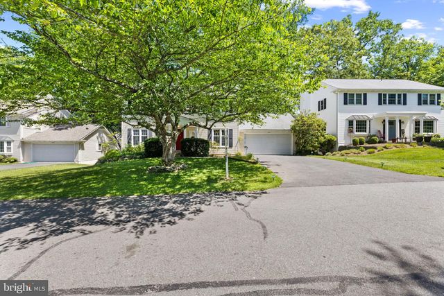 10142 MARSHALL POND RD, Burke, VA 22015