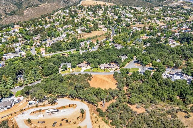13582 Oak Mountain Drive, Yucaipa, CA 92399