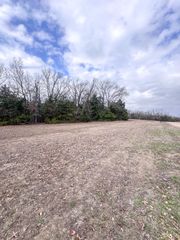 000 County Road 245, Pittsburg, MO 65724