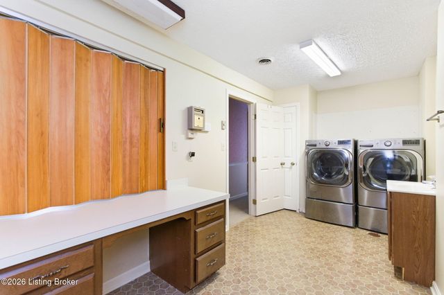 2960 Virginia Ave, Bardstown, KY 40004