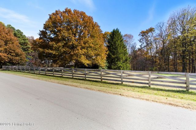 2960 Virginia Ave, Bardstown, KY 40004