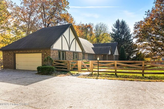 2960 Virginia Ave, Bardstown, KY 40004