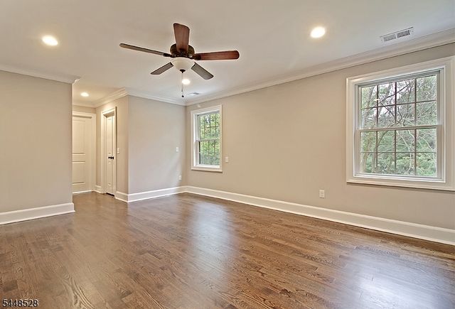 184 Hickory Tavern Rd, Long Hill Twp., NJ 07933