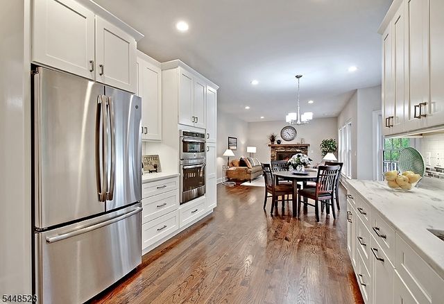 184 Hickory Tavern Rd, Long Hill Twp., NJ 07933