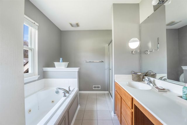 1637 Tanager Lane, Kalamazoo, MI 49009