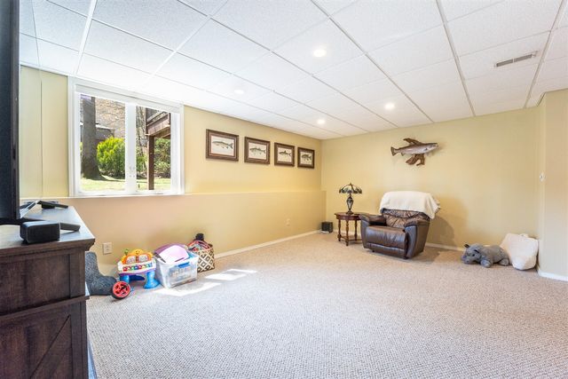 1637 Tanager Lane, Kalamazoo, MI 49009