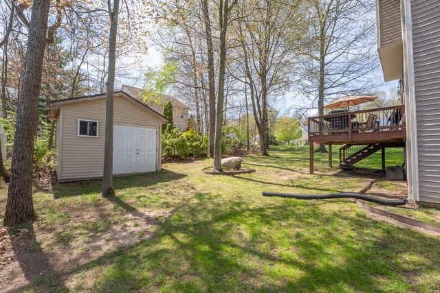 1637 Tanager Lane, Kalamazoo, MI 49009